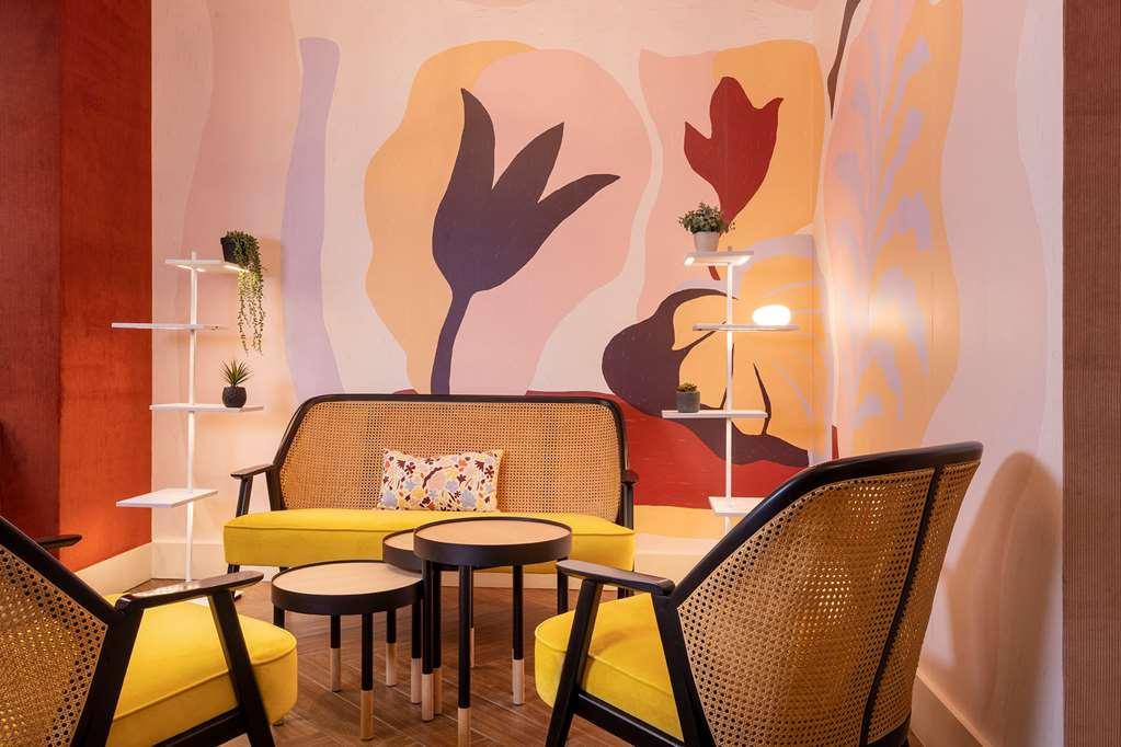 Hotel Elysees 8 Париж Зручності фото